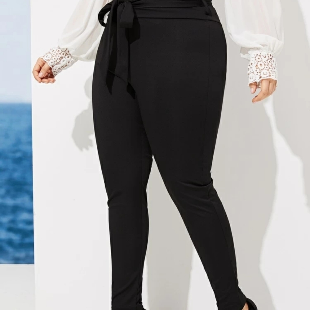 Tied waist dress pants.